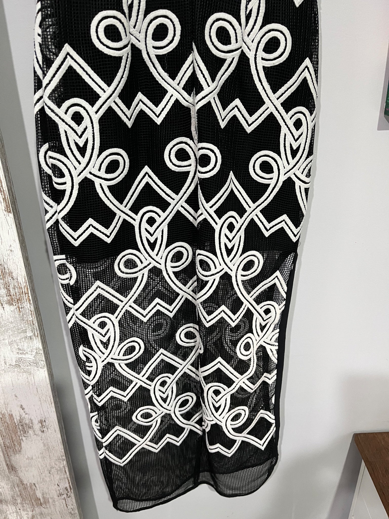 Manning Cartell Black and White Geometric Embroidered Midi Dress - Image 6