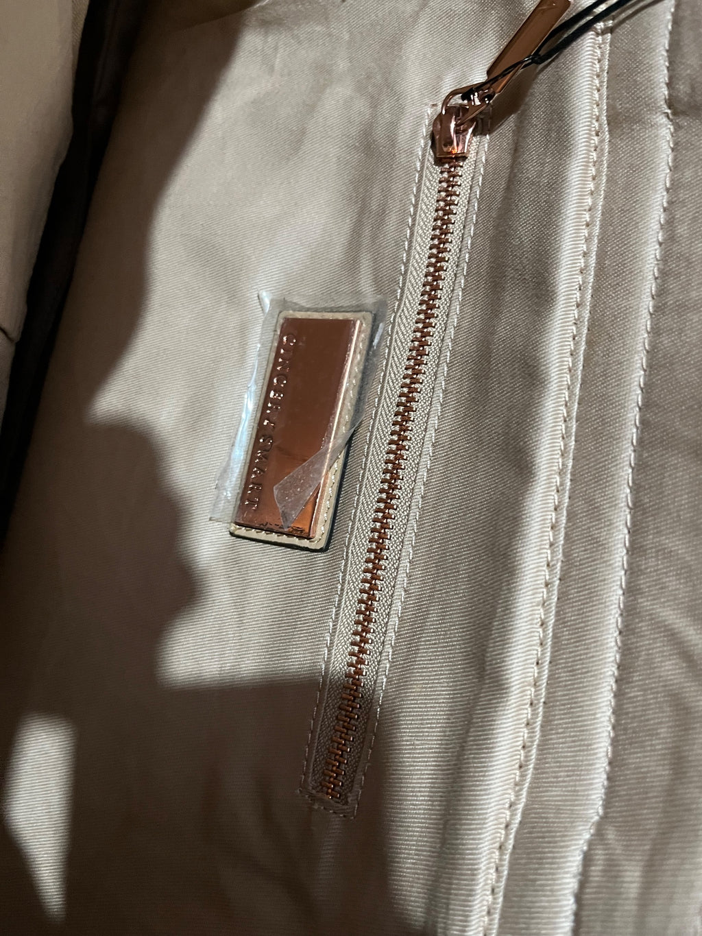 Ginger & Smart Textured Leather Tote Bag With Rose Gold Hardware - Image 7