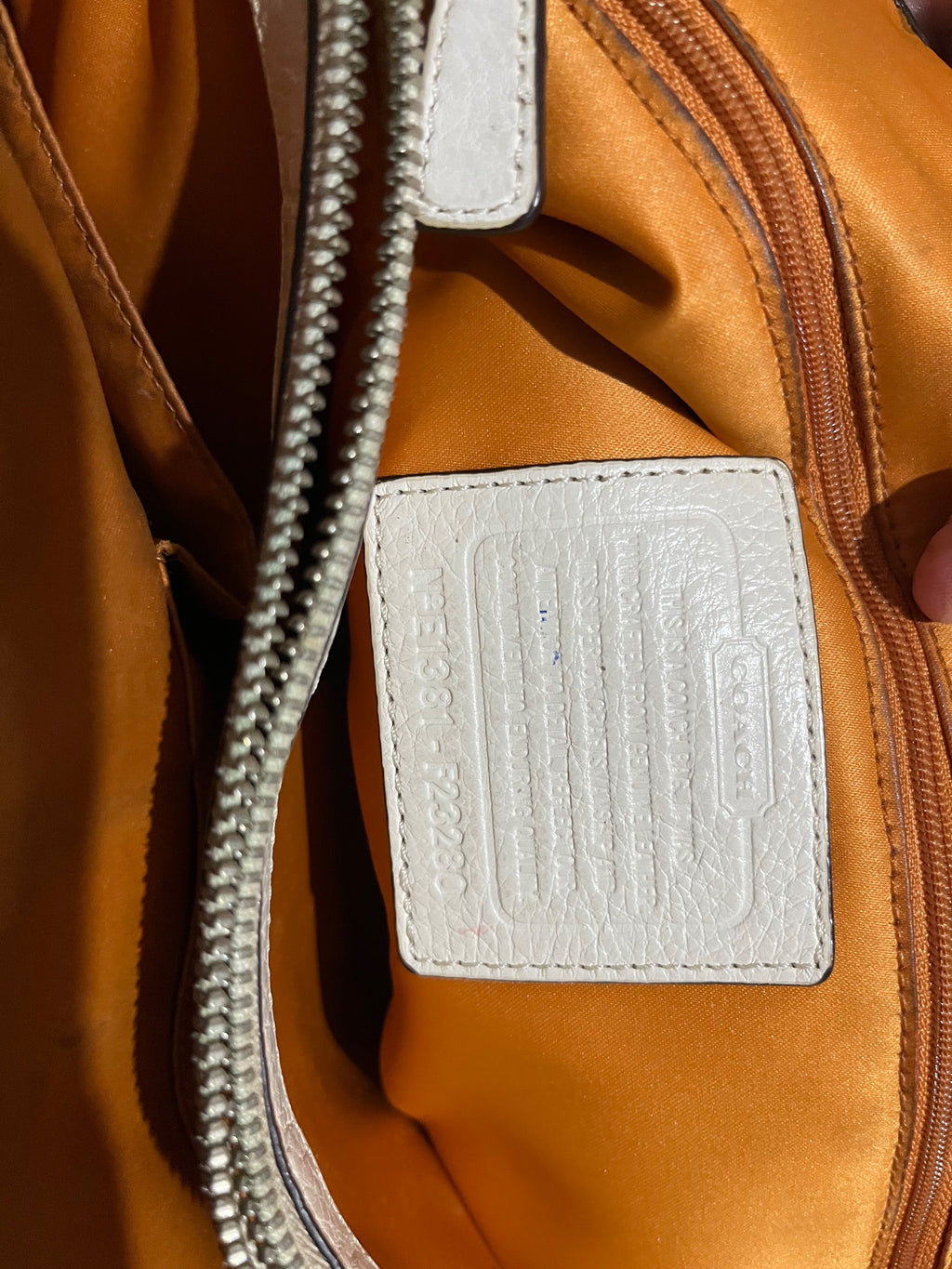Coach Legacy Pebbled Leather Turnlock Satchel White - Image 10