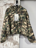 Smaibulun camouflage suede jacket in green, beige, and black with collared design and front zipper.