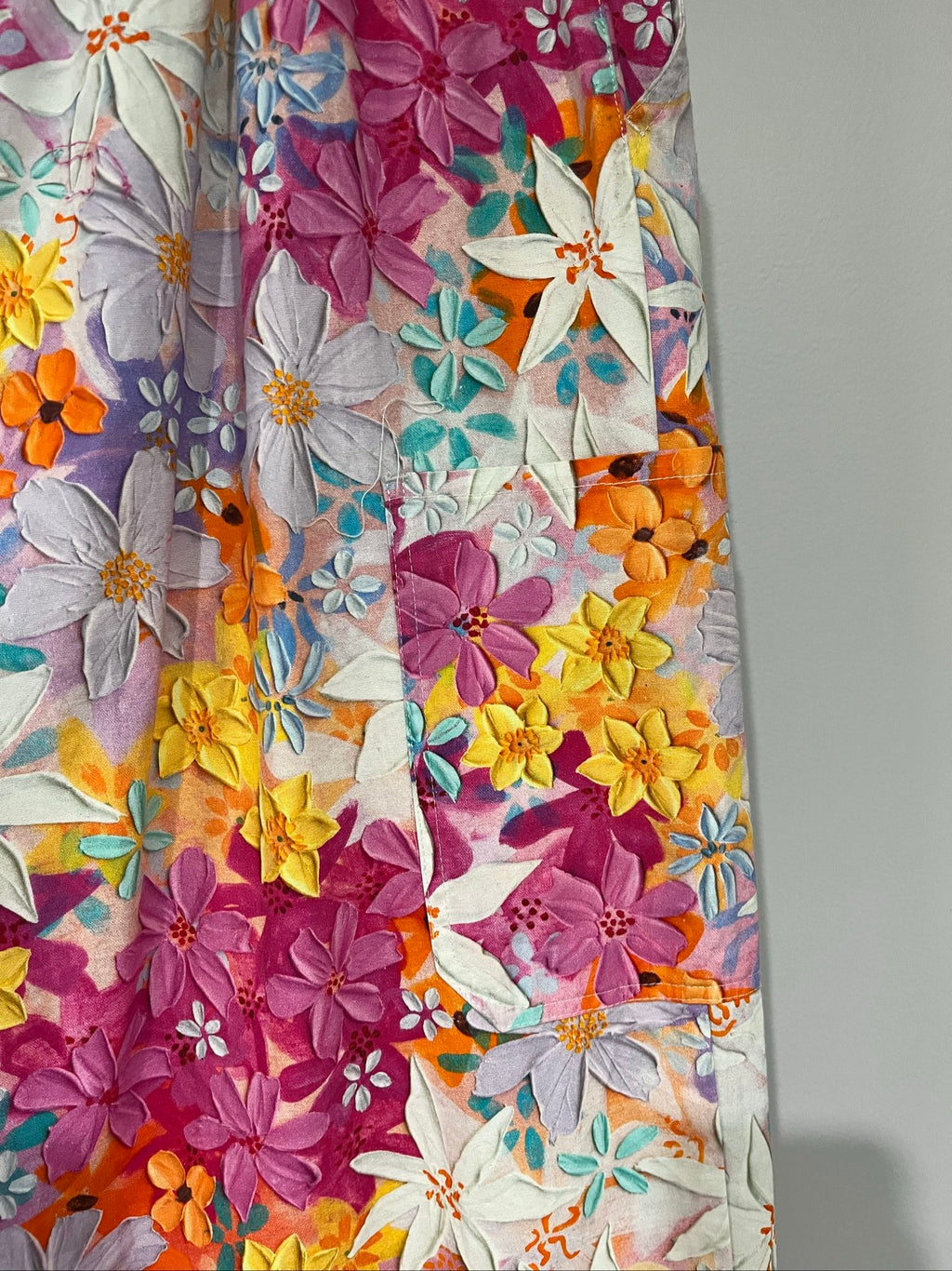Princess Highway multi floral print cotton trousers with elastic waistband and side pockets.