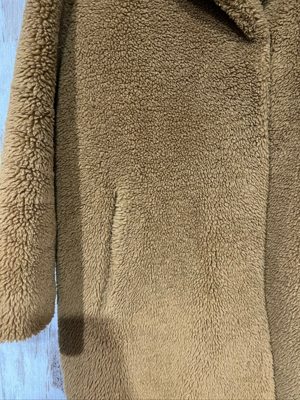 Stand Studio beige teddy faux fur coat with lapel collar and side pockets.