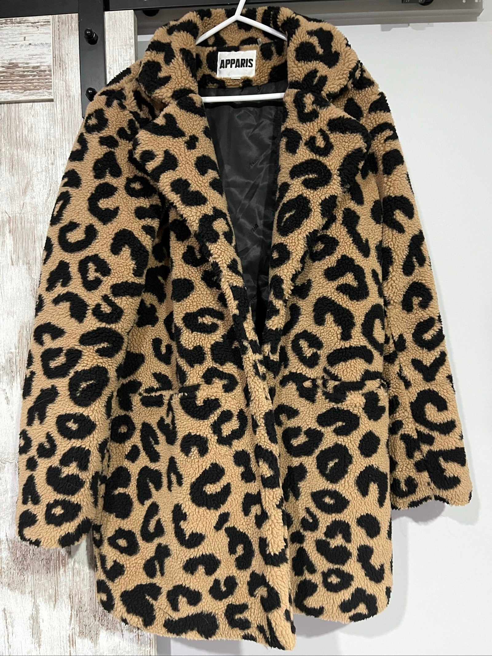 APPARIS beige and black leopard print teddy coat, soft textured fabric, branded black lining.