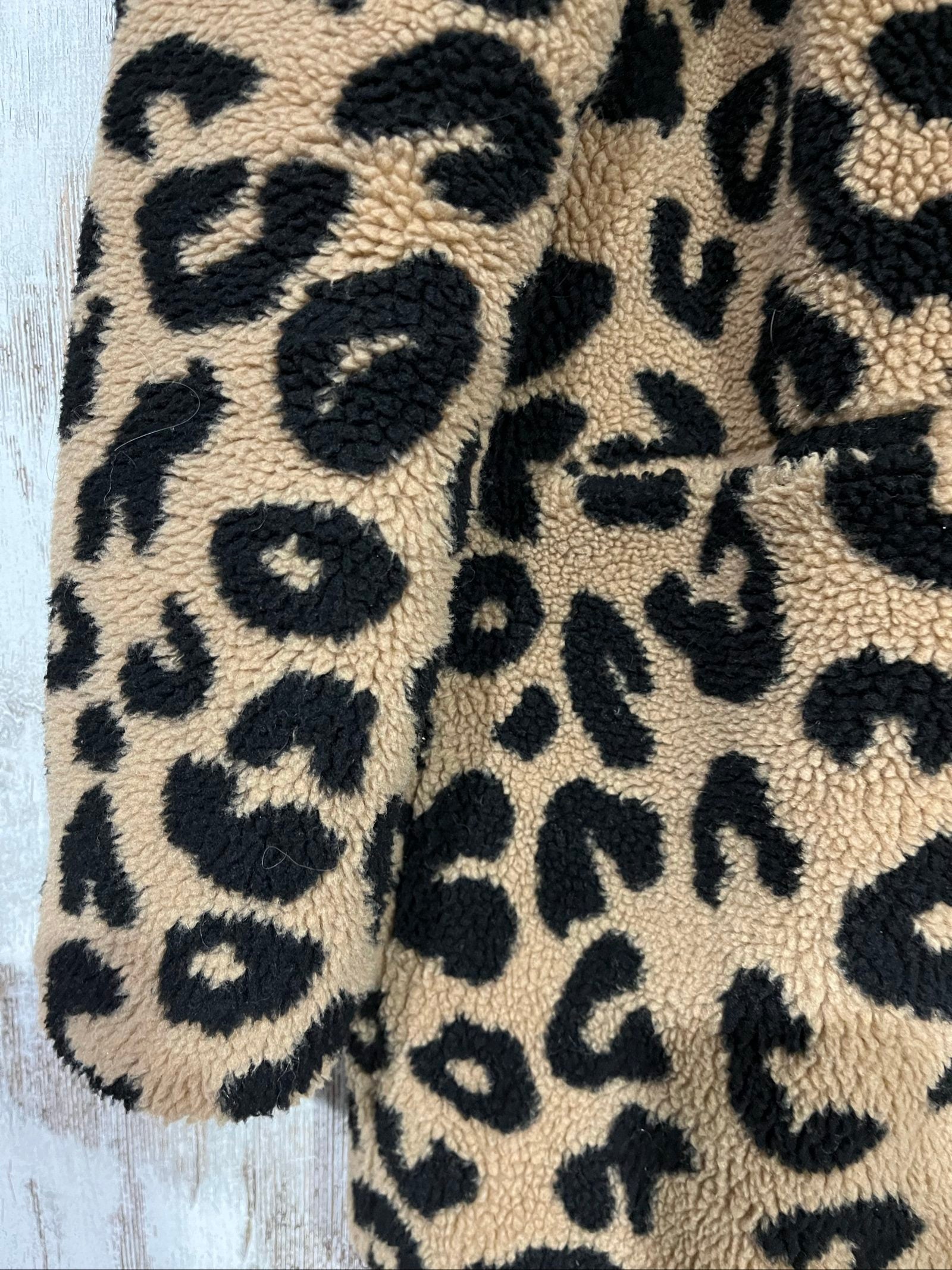 APPARIS beige and black leopard print teddy coat, soft textured fabric, branded black lining.