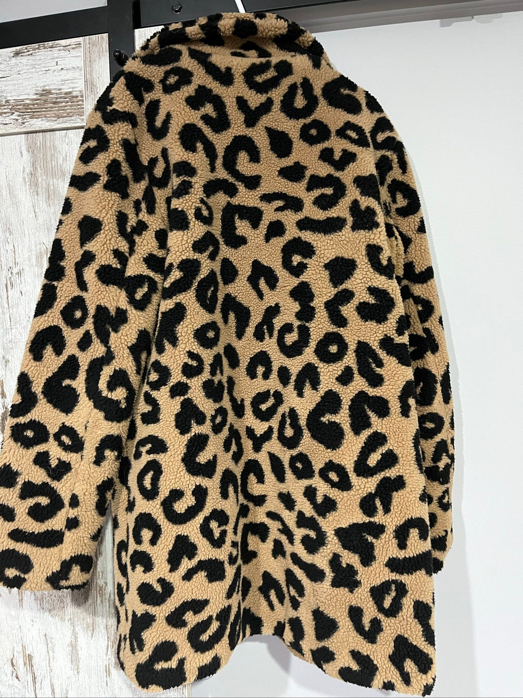 APPARIS beige and black leopard print teddy coat, soft textured fabric, branded black lining.